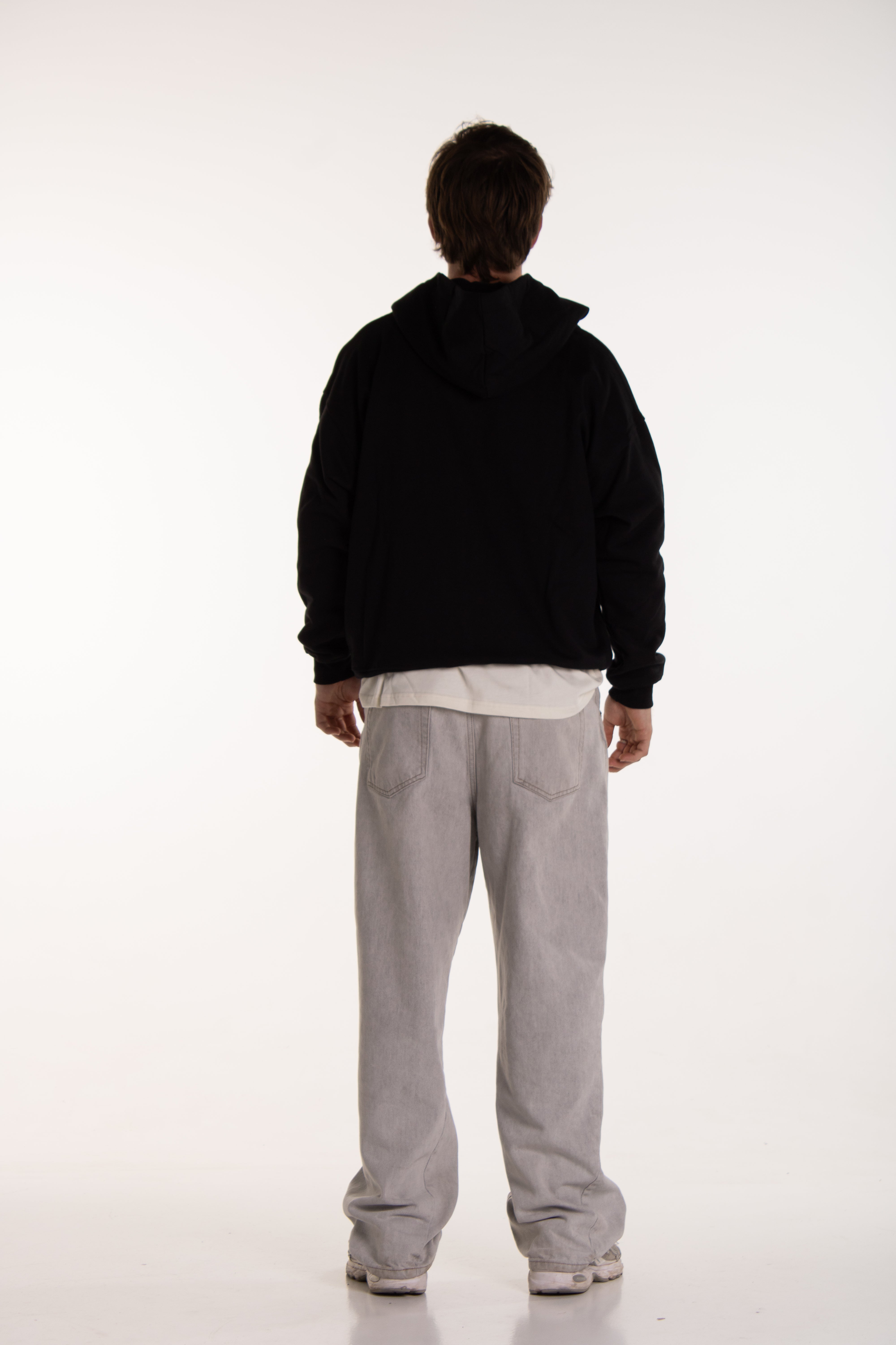 EUROPE ZIPPER BLACK